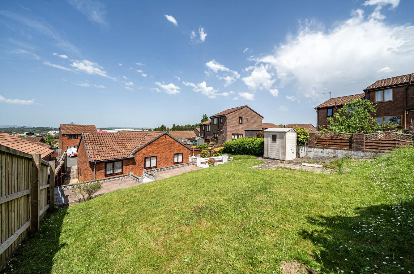 St Peters Avenue, Fforestfach, Swansea, SA5 5BX